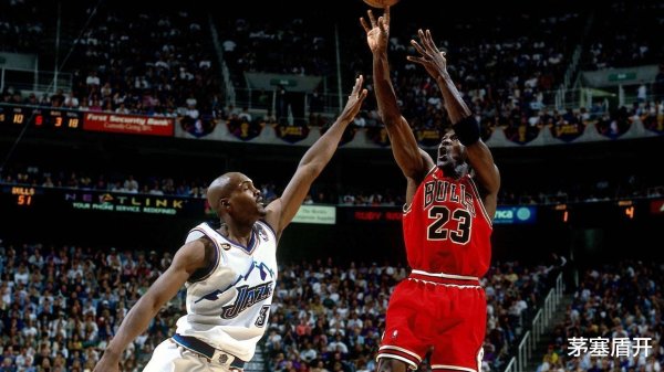 Một danh sách các cầu thủ siêu sao đã thi đấu với Jordan trong lịch sử NBA