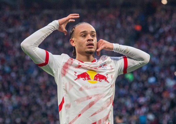 Phóng viên: Xavi Simmons có 